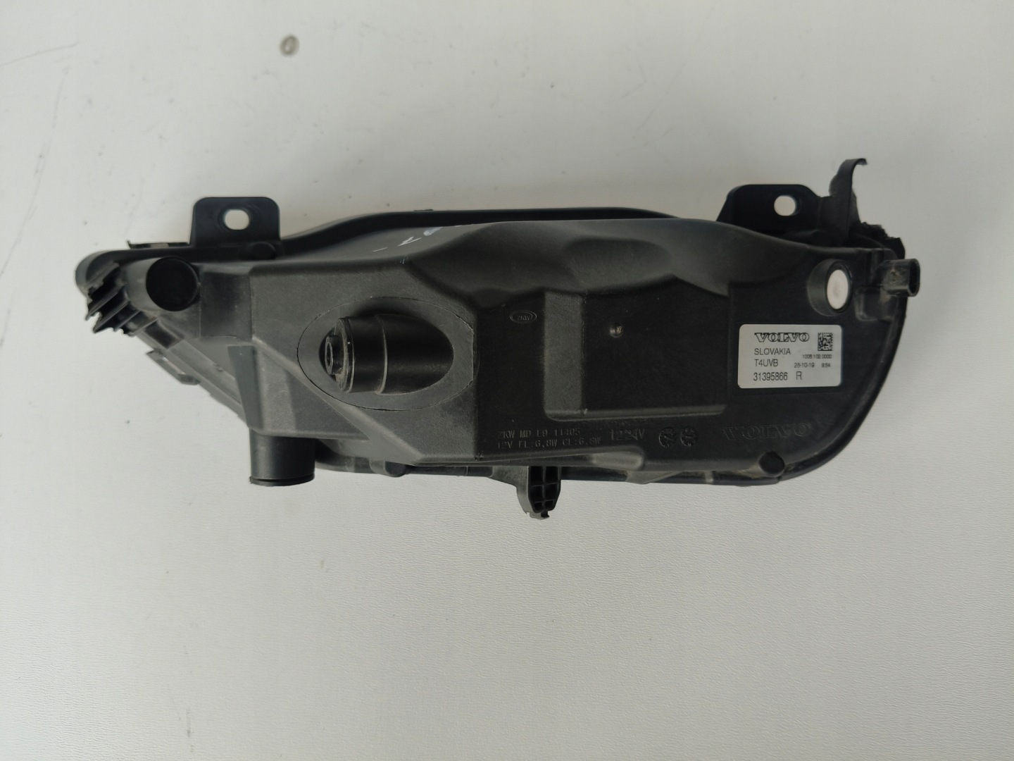 Nebelscheinwerfer rechts VOLVO XC60 II 17- LED