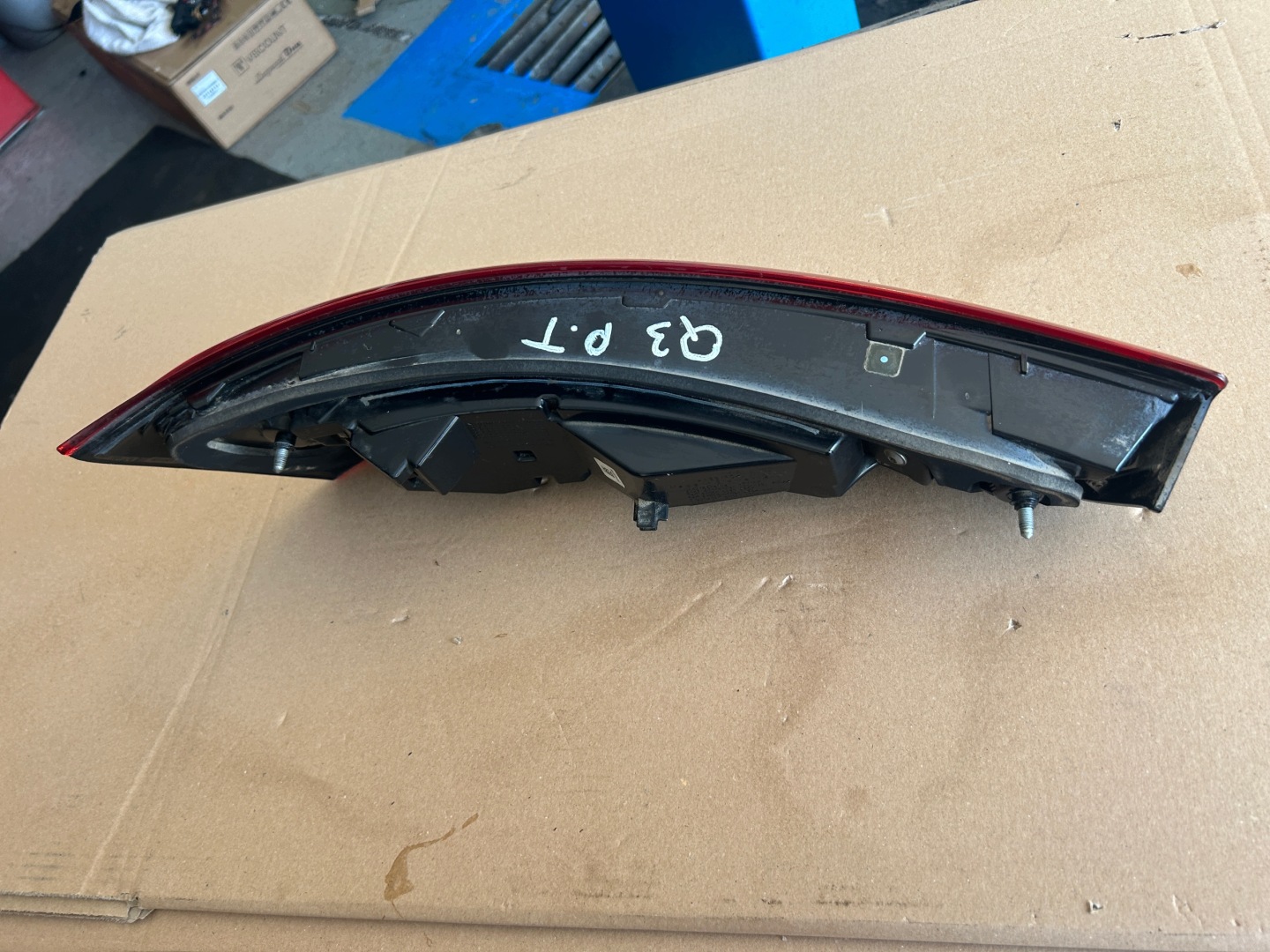 AUDI Q3 8U LIFT light rear right LED 8U0945094N