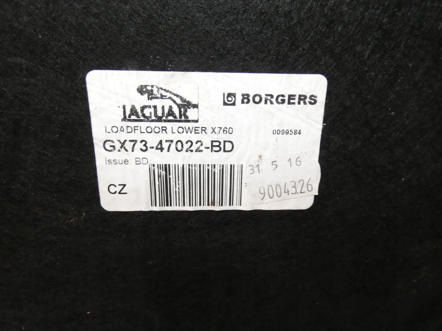 JAGUAR XE X760 sedan floor mats boot