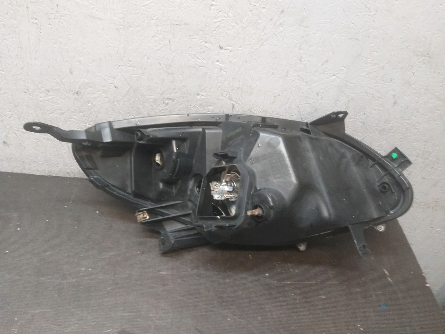 LIGHT FRONT LEFT RENAULT TWINGO II 2