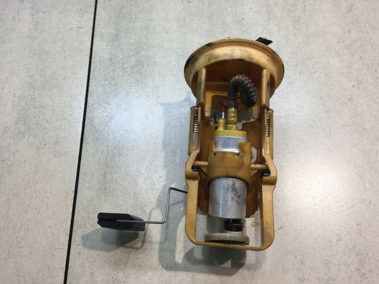 feed pump PLYWAK BMW 3 E46 2.0 D 6750582