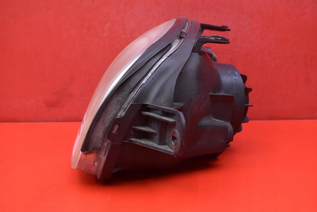 REFLEKTOR right light front EU 101-1199 HYUNDAI SANTA FE 1 and SM 00-04