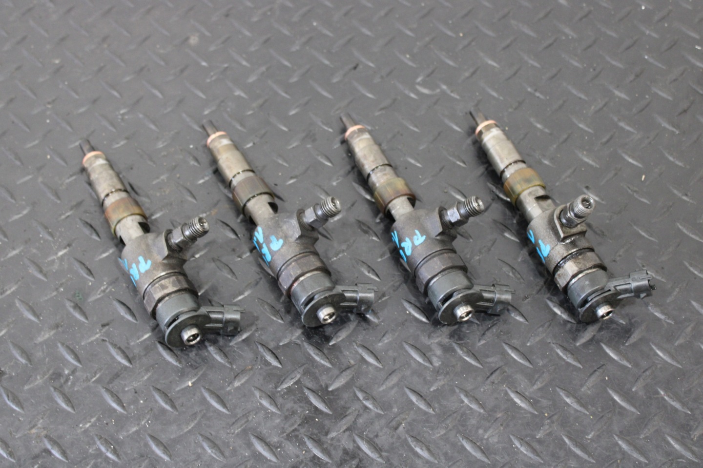 Injecteurs Carburant TOYOTA PROACE II 2 0445110566