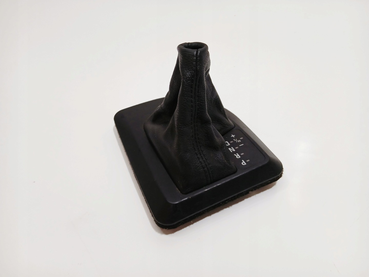rám radica páka BMW E60 E61 7034089 EUROPA (0001440)