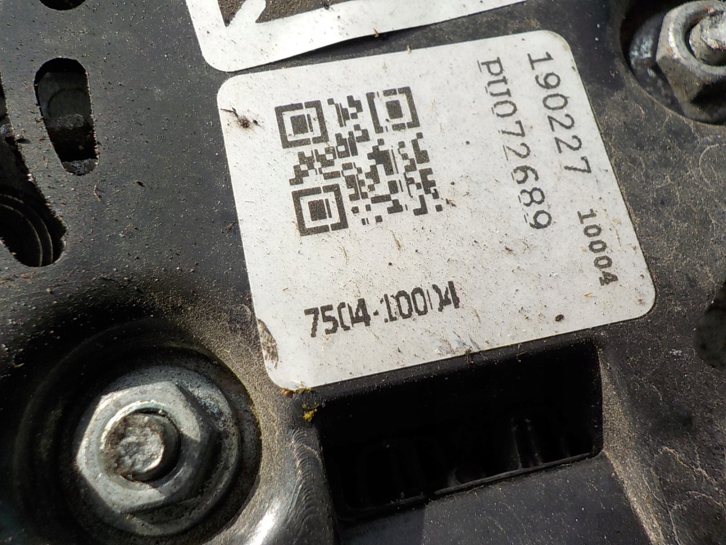 JEEP CHEROKEE 2.8 CRD alternator LRA03894