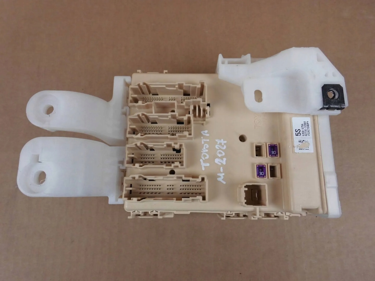 Toyota RAV4 IV module control unit komfortu BSI 89221-42250