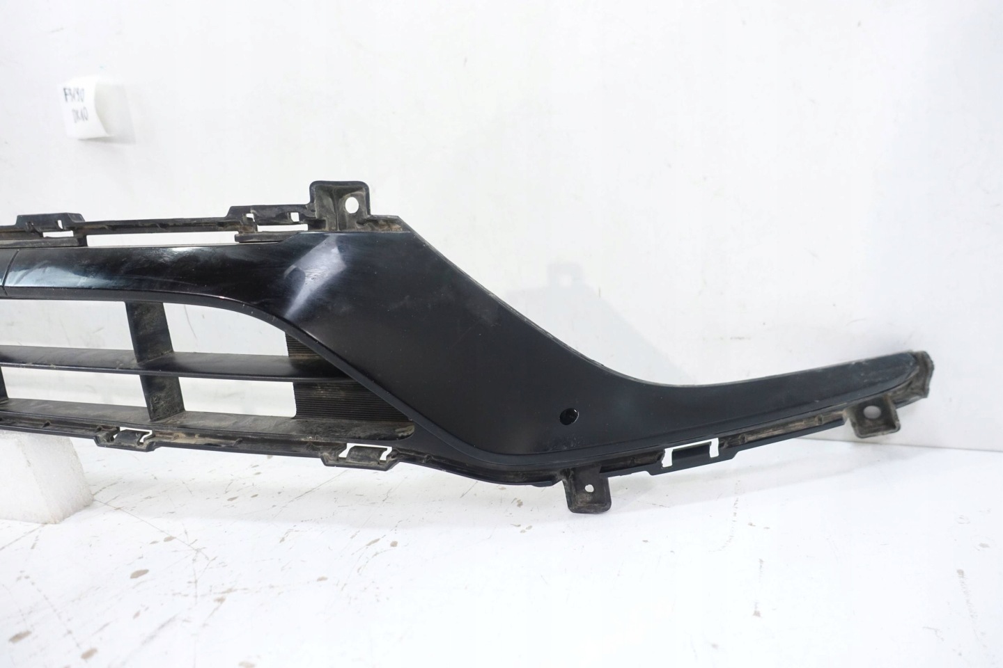 grid grille central lower of a bumper front KIA VENGA LIFT 2014-2019