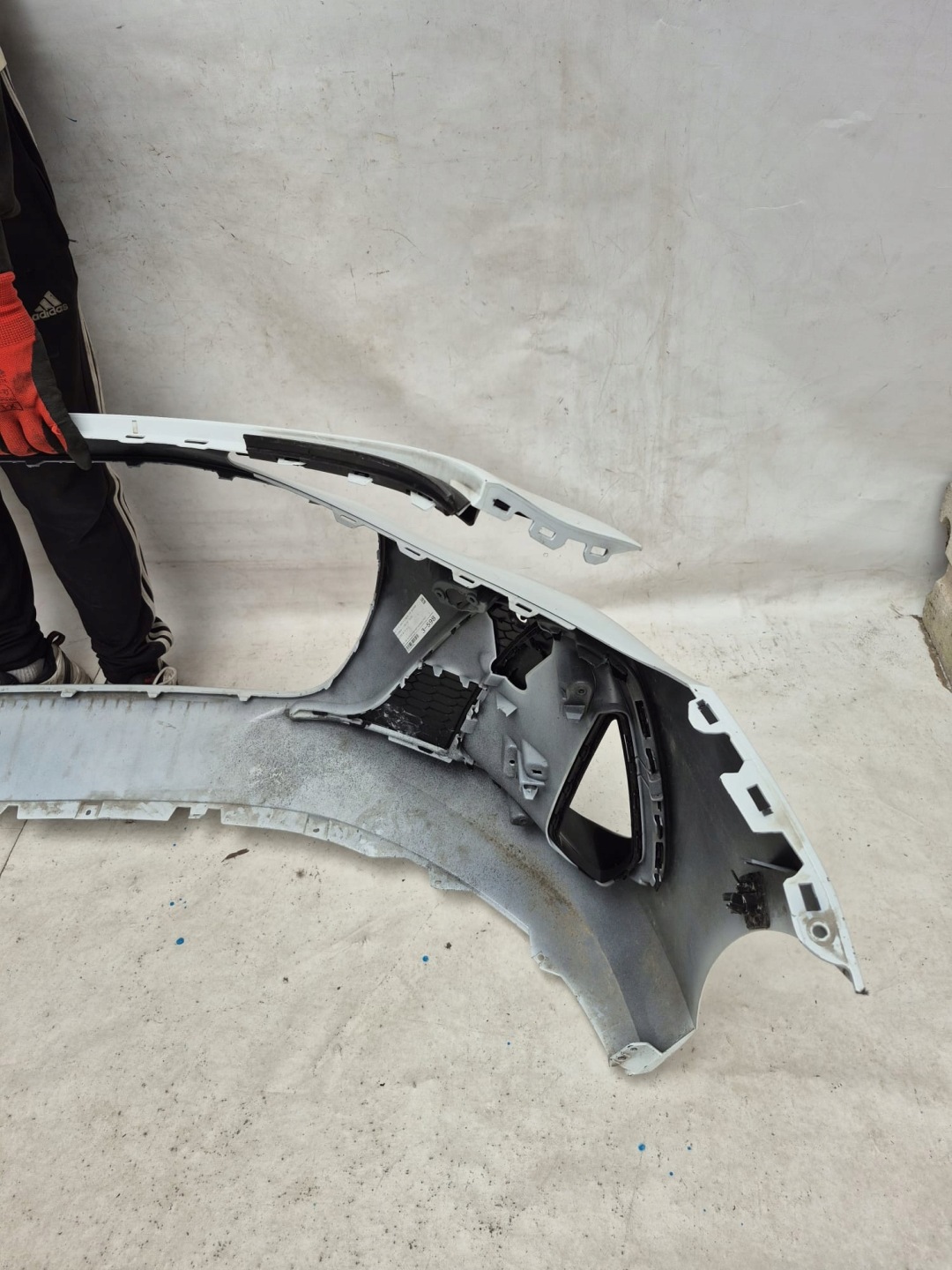 AUDI A6 C9 S-LINE 4P0 25- bumper front front SPR PDC 4P0807437C