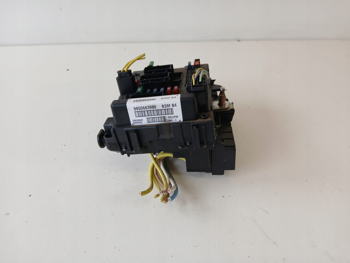 PEUGEOT 307 Module fusibles 9650663980