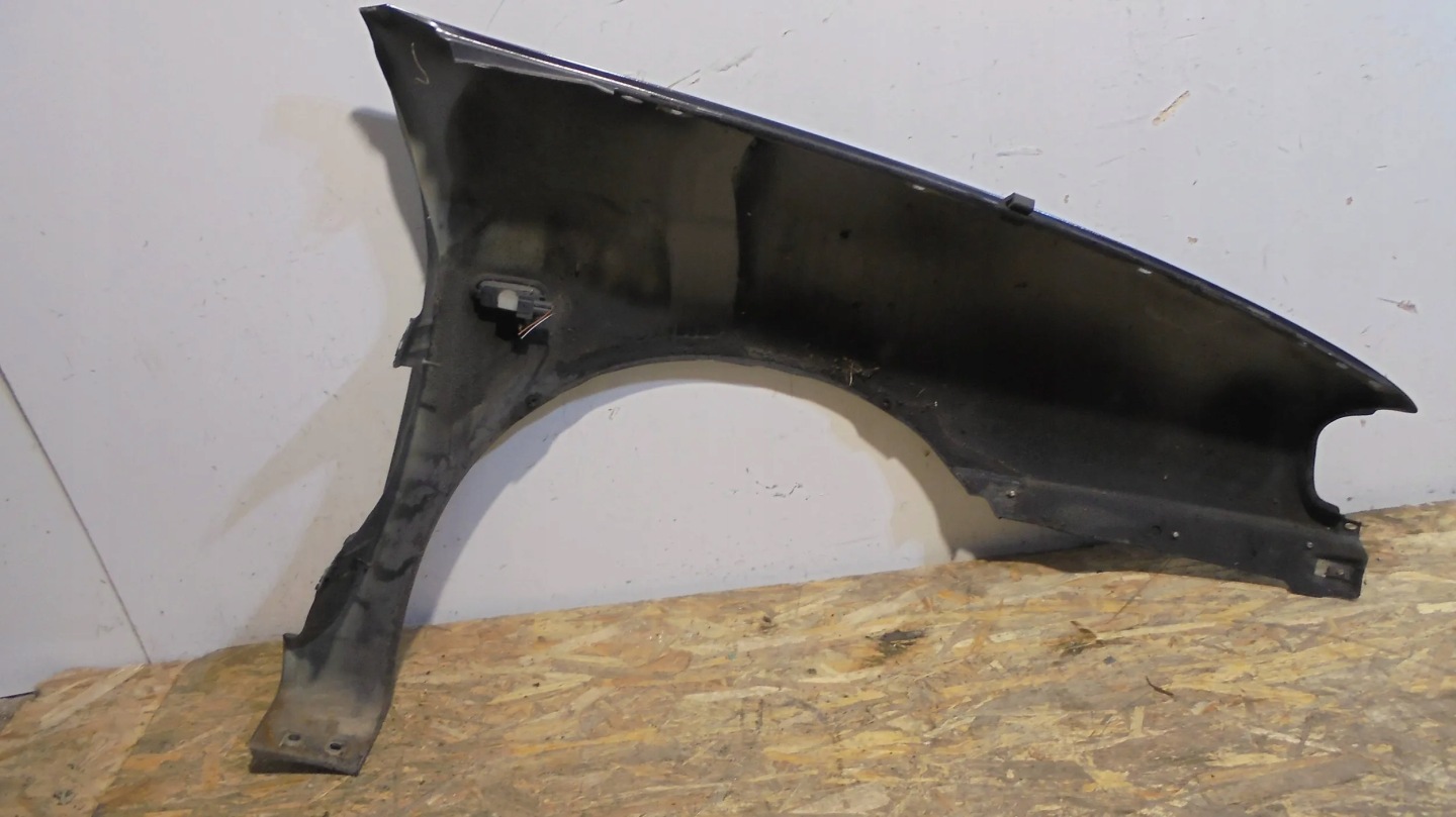 fender front left Vw Caddy Seat Ibiza 6K0 94-00