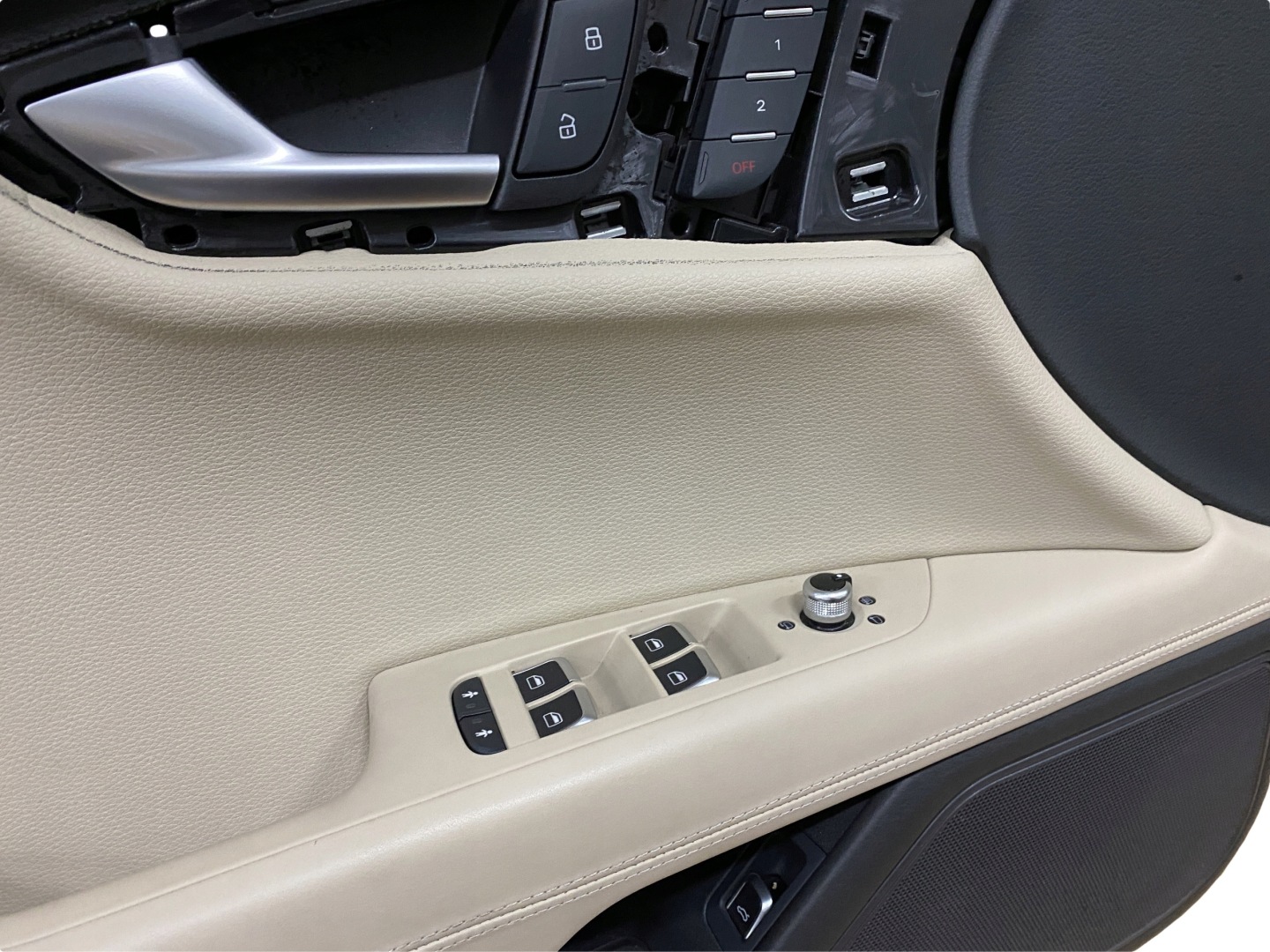AUDI A7 upholstery side door left front leather