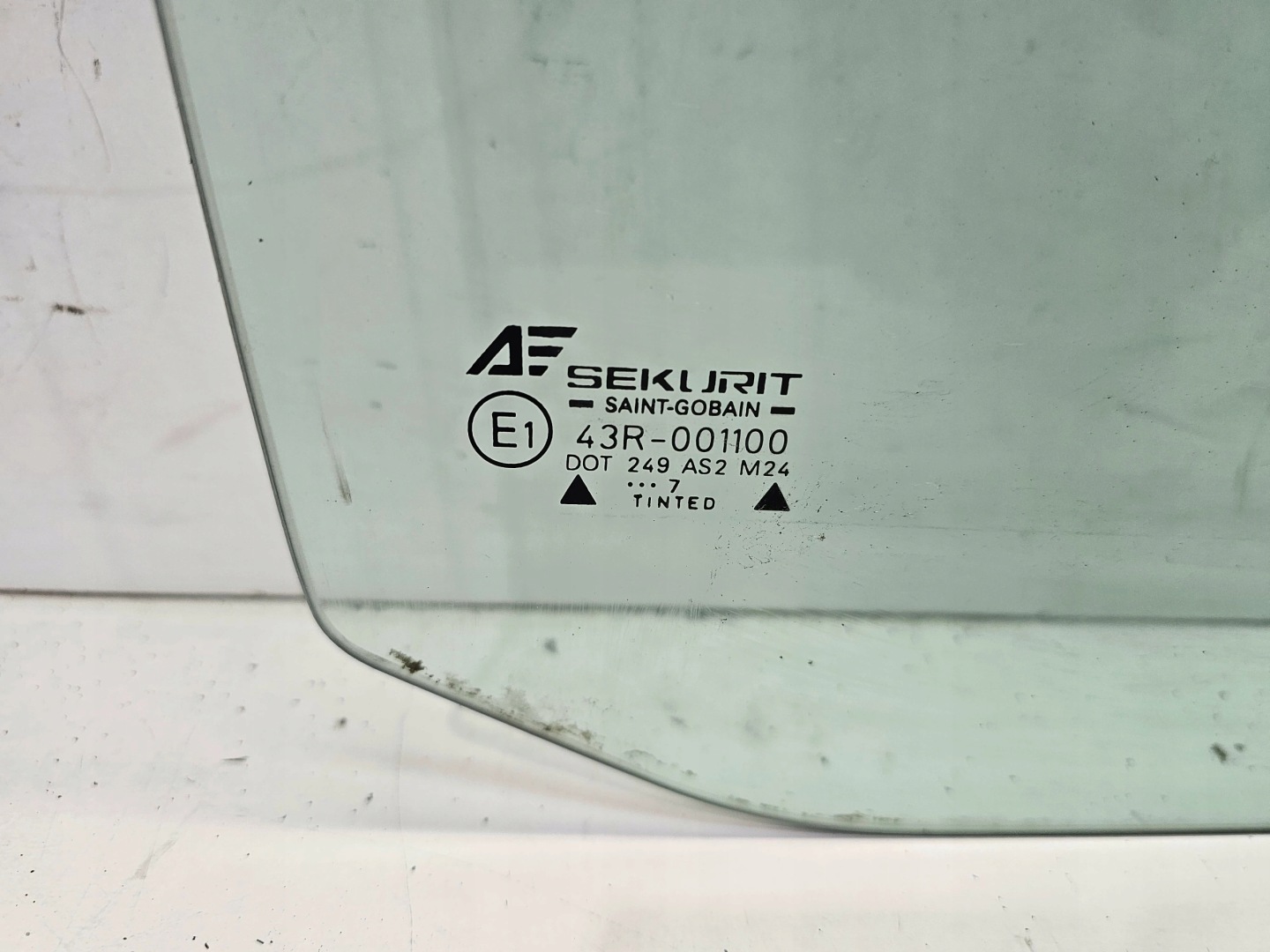 window door right front VW SHARAN II 2007 ROK 7M0845202