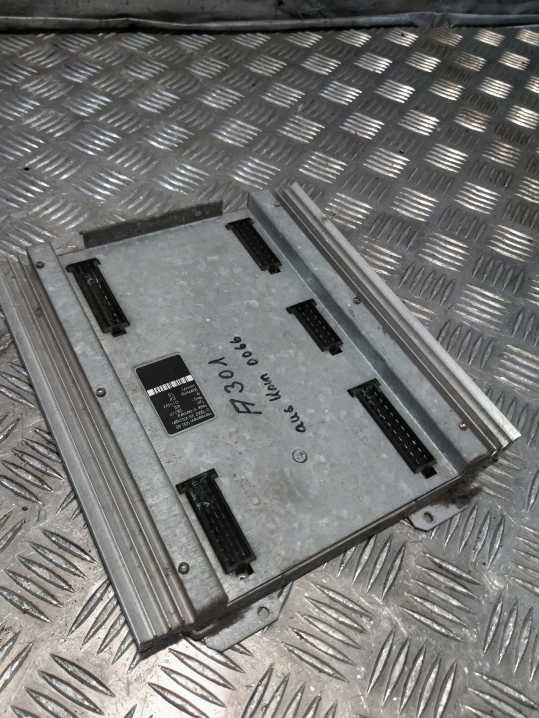 module control unit VDO D-78052 1362.01