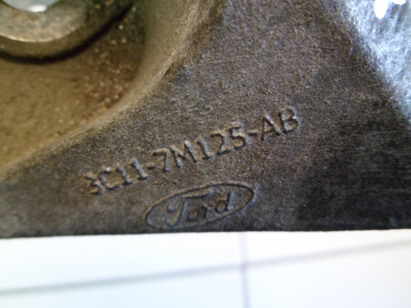 FORD TRANSIT MK7 2.2 TDCI Getriebehalter 3C11-7M125-AB