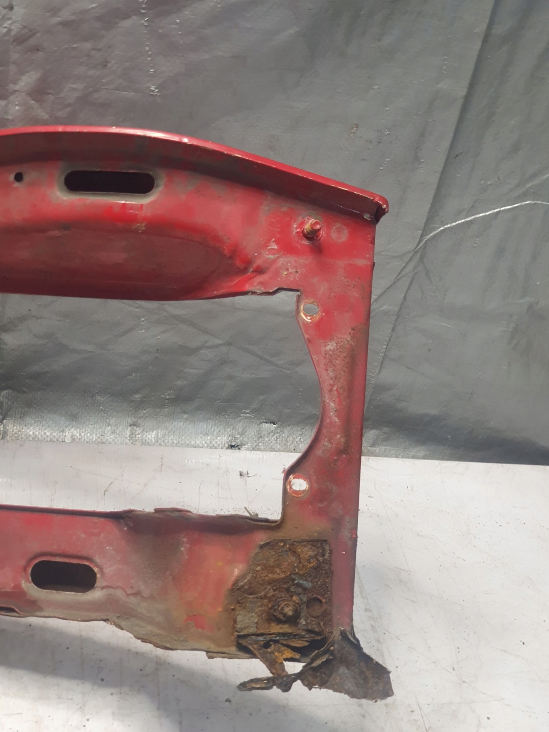 support panel for radiators pillar headlight trim IVECO DAILY III 3 / IRISBUS KAPENA 06r.