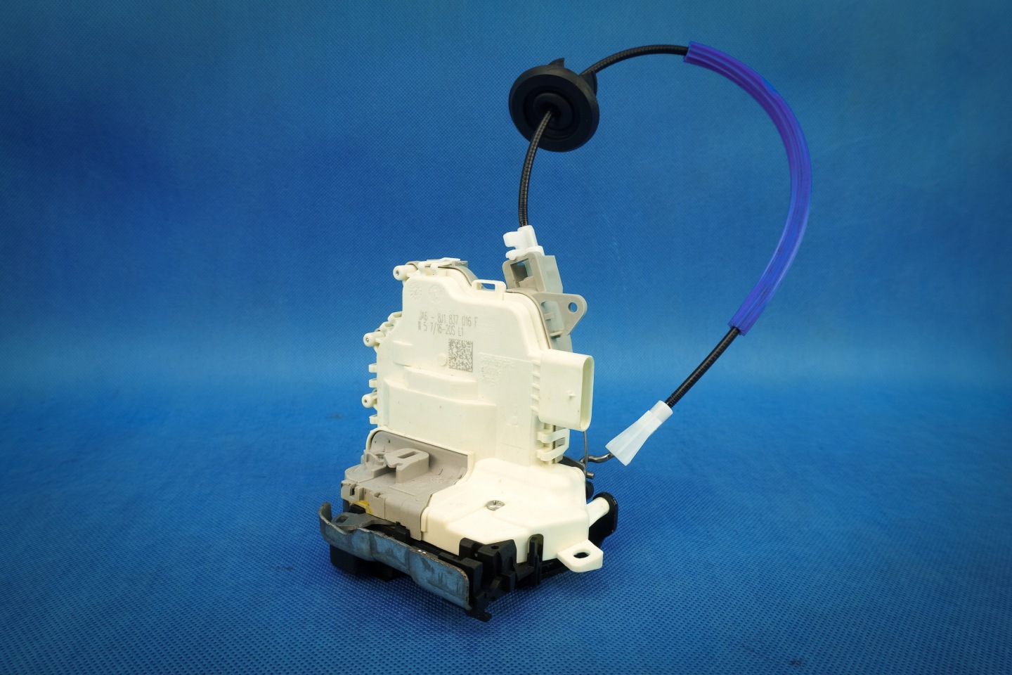 lock door praw front Audi A4 8K A5 A6 8J1837016F