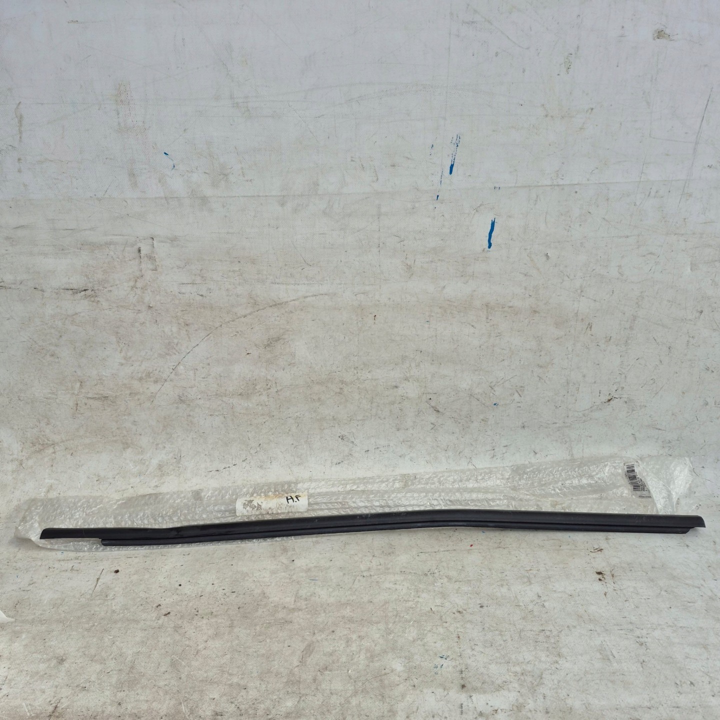 VW GOLF VII 7 12-20 moulding dust door left front