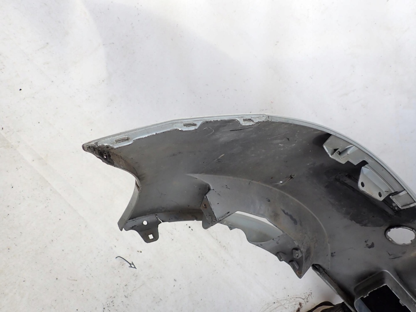 TOYOTA AURIS and 1 06-09 bumper front front