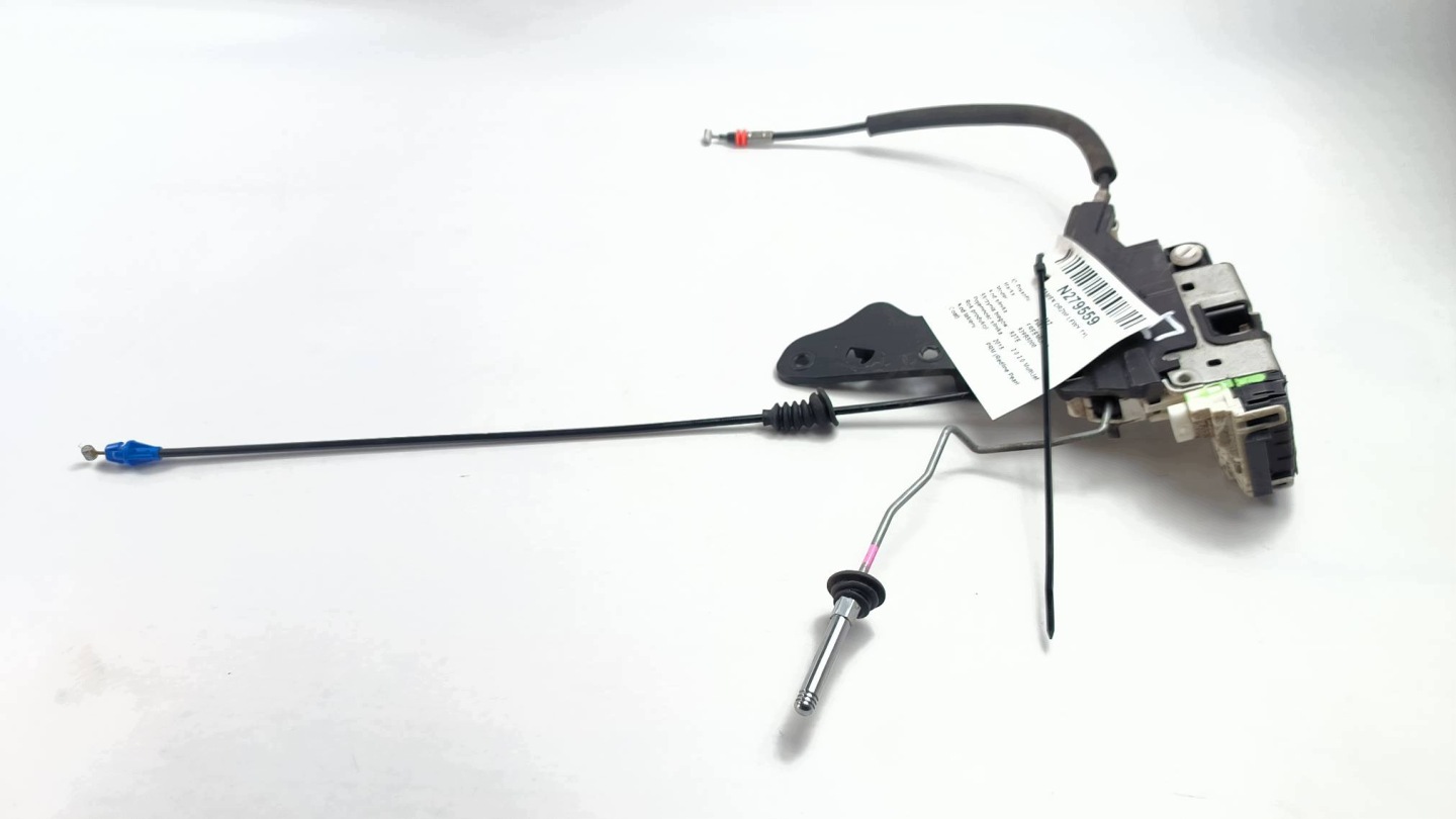 lock door left rear part 04589915AD FIAT FREEMONT