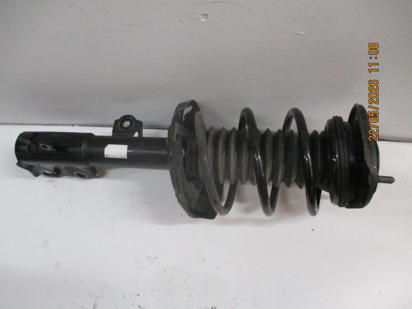 shock absorber front front right TOYOTA COROLLA CROSS 4851016830