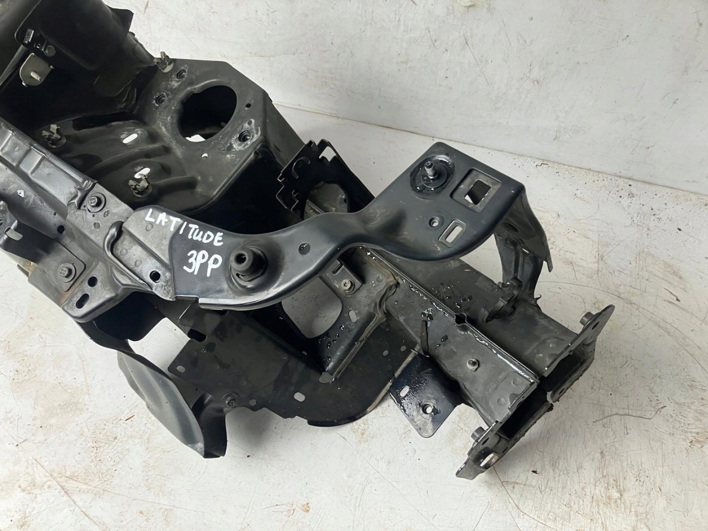 LONGHERONE Destra Anteriore RENAULT LATITUDE