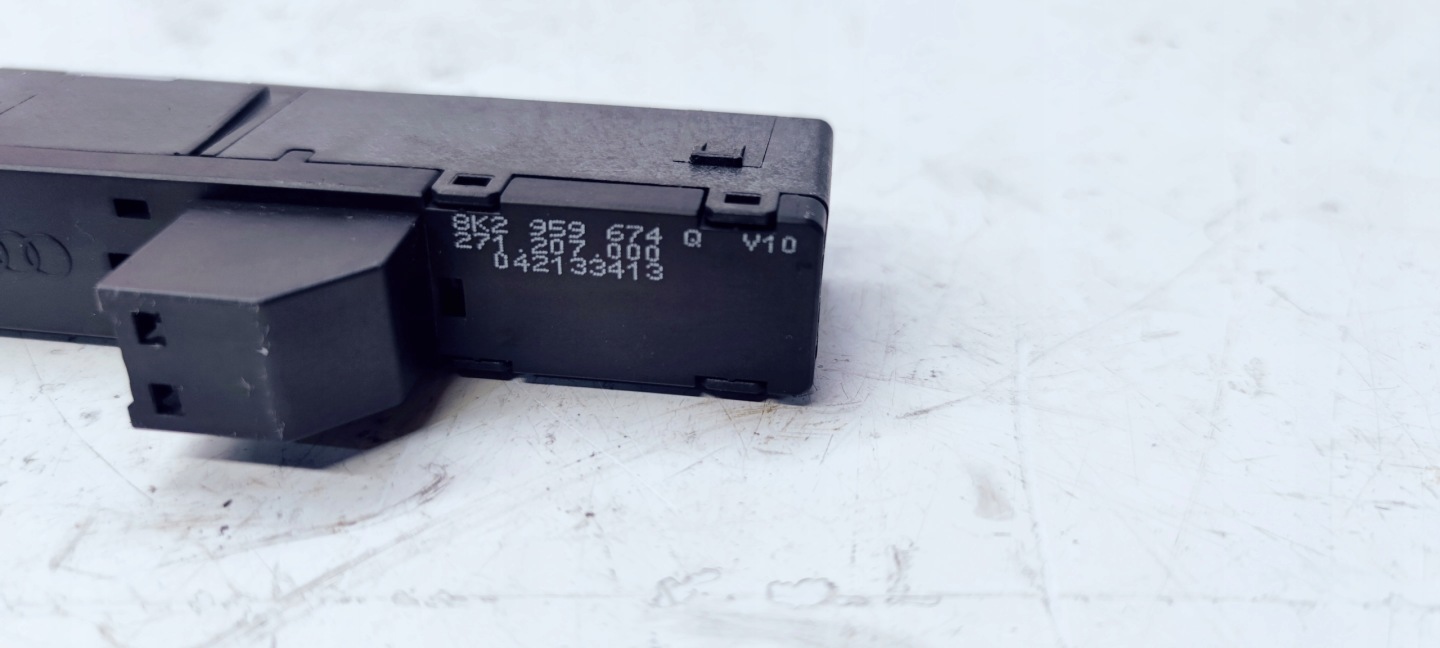 switch GUZIK AUDI A4 B8 A5 8K2959674Q