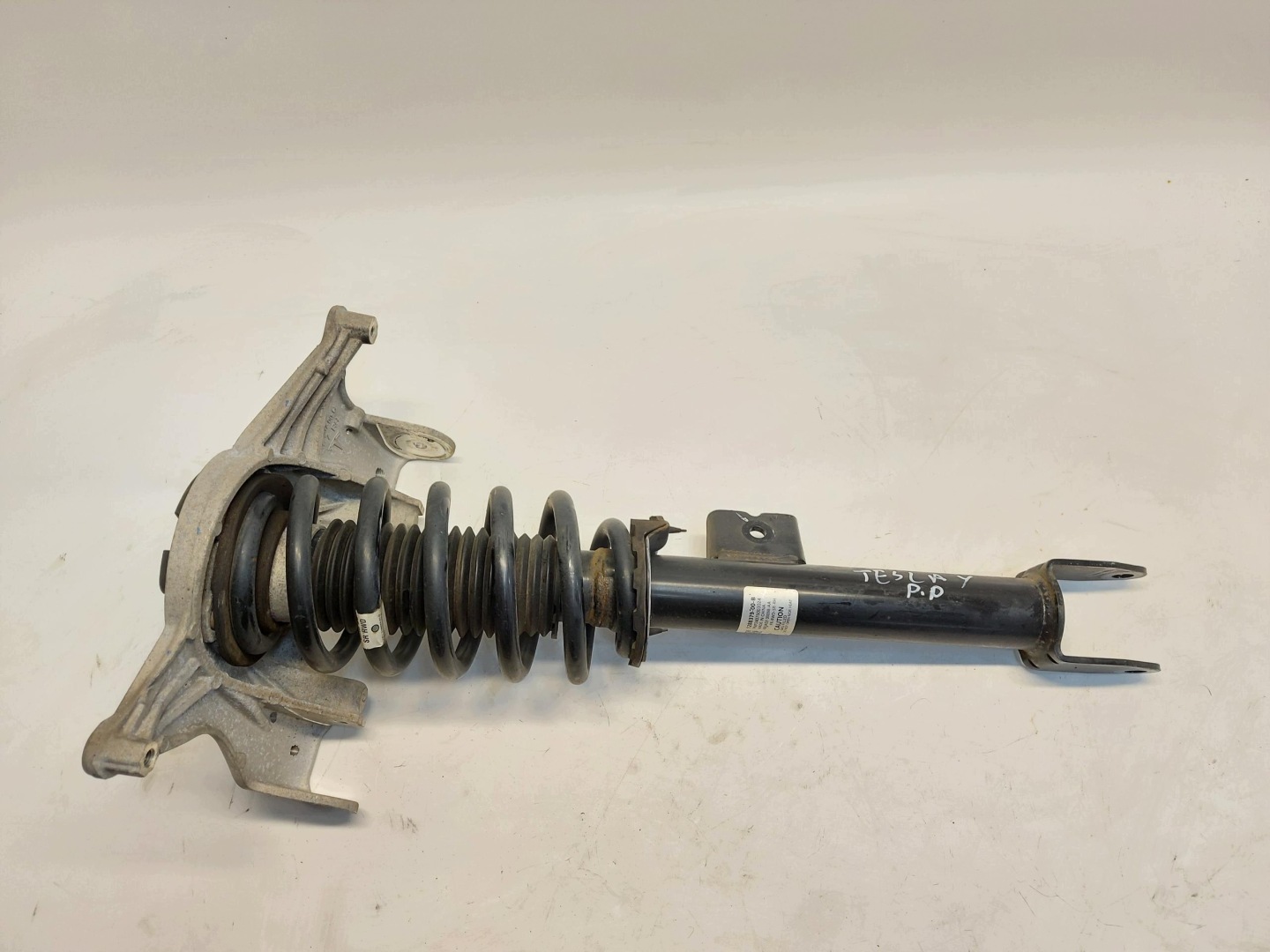 TESLA MODEL Y 2024r shock absorber right front 1288379-00-B