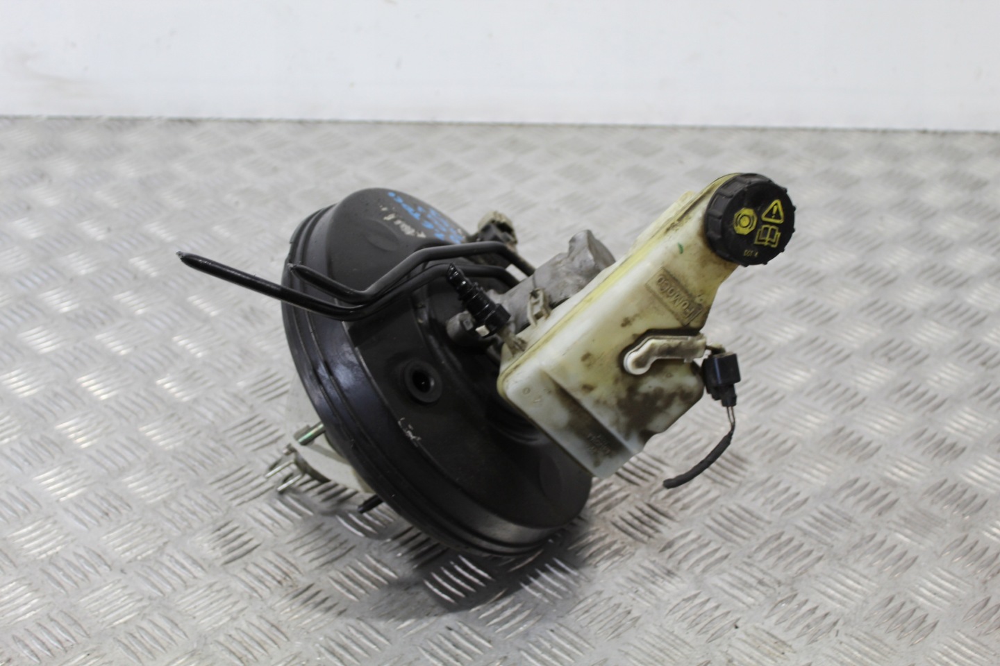 SERVO SERVO BUBANJ FORD FOCUS MK3 BV61-2B195-SC