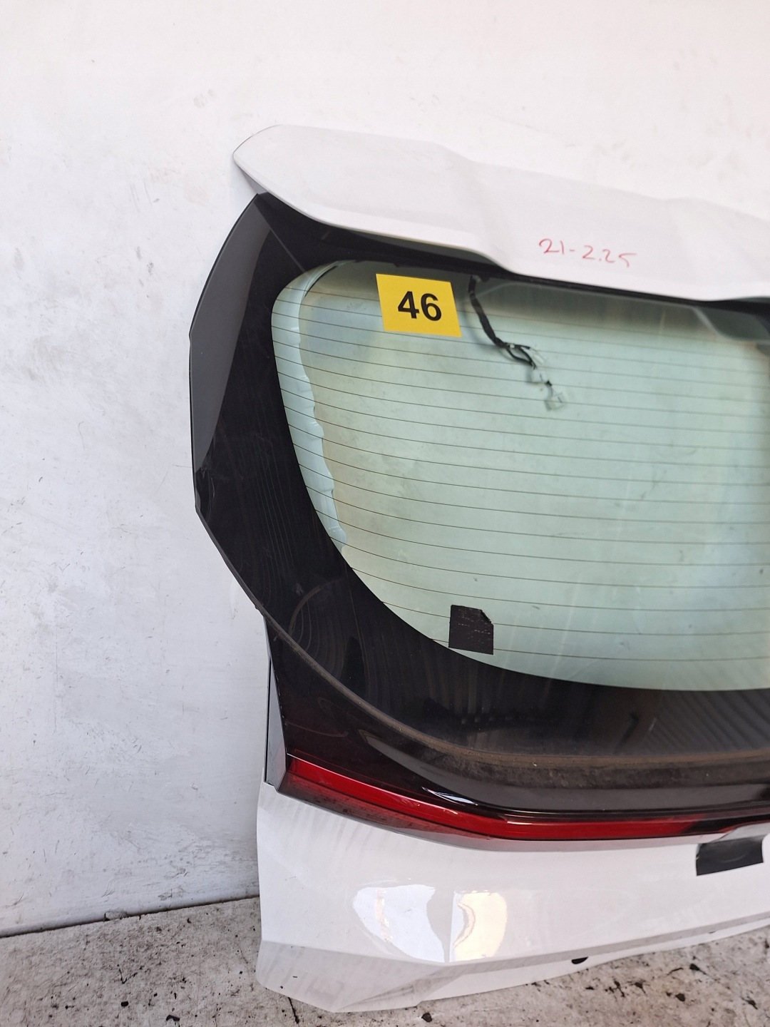 TOYOTA CH-R II 23-> heckklappe kofferraumdeckel 040