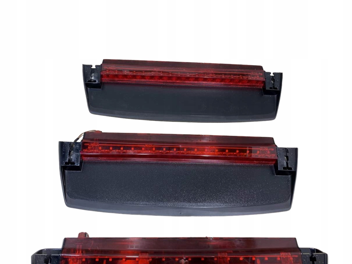 light STOP AUDI A4 B9 sedan 8W5945097