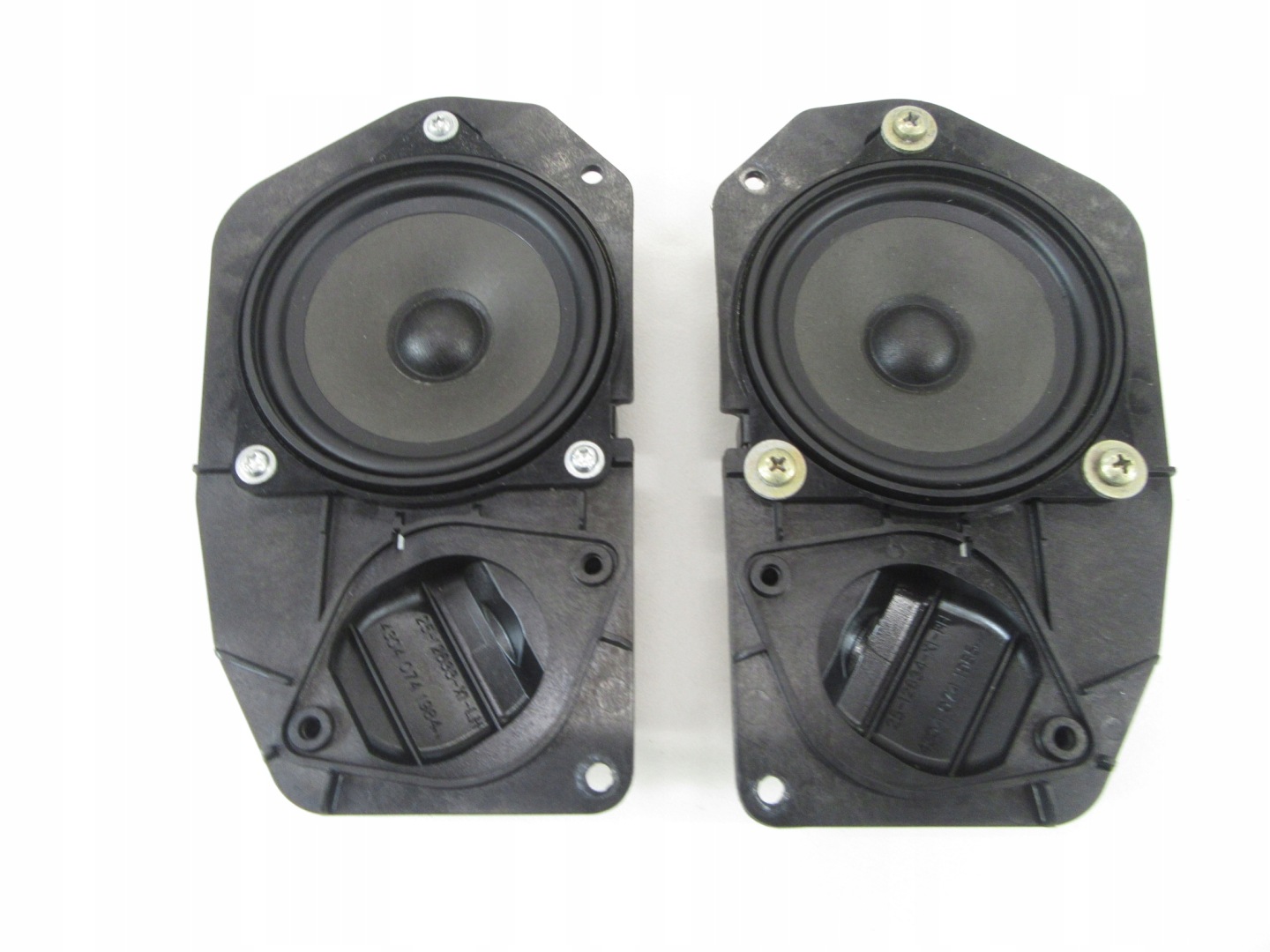 reprák střechy stereo pravý levý BMW e61 KOMBI KOMPLET