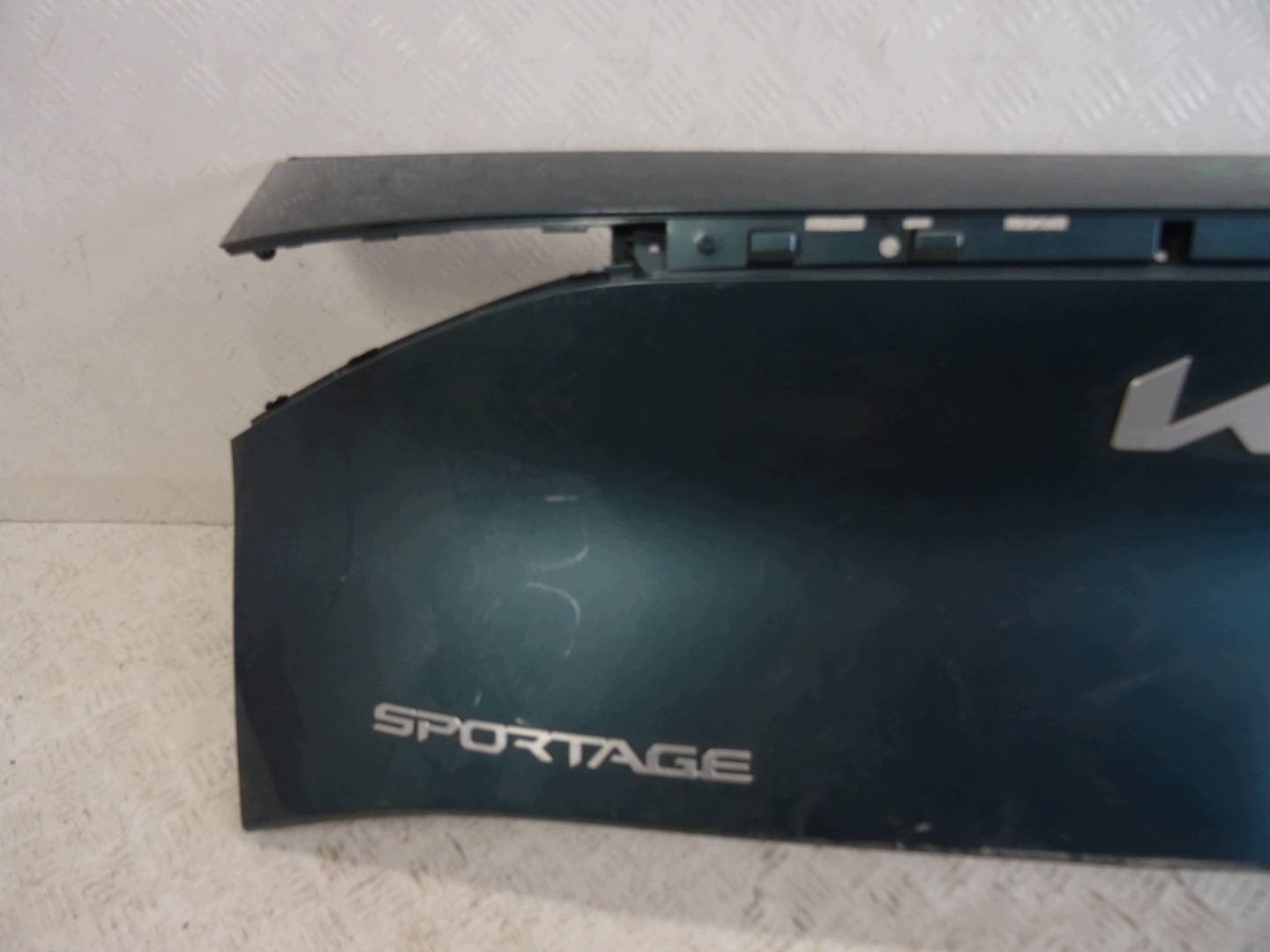 cap bonnet boot rear part KIA SPORTAGE V 87311-R2000