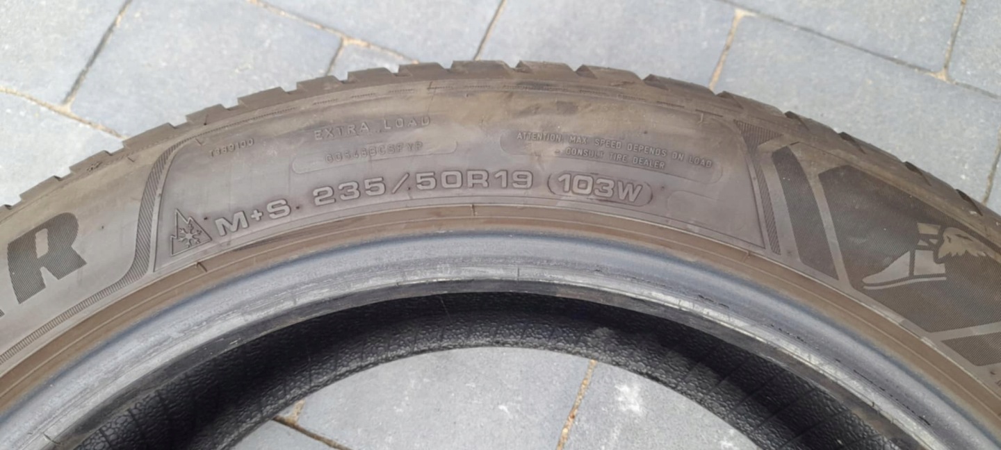 GOODYEAR VECTOR 4SEASONS GEN3 235/50R19 103W
