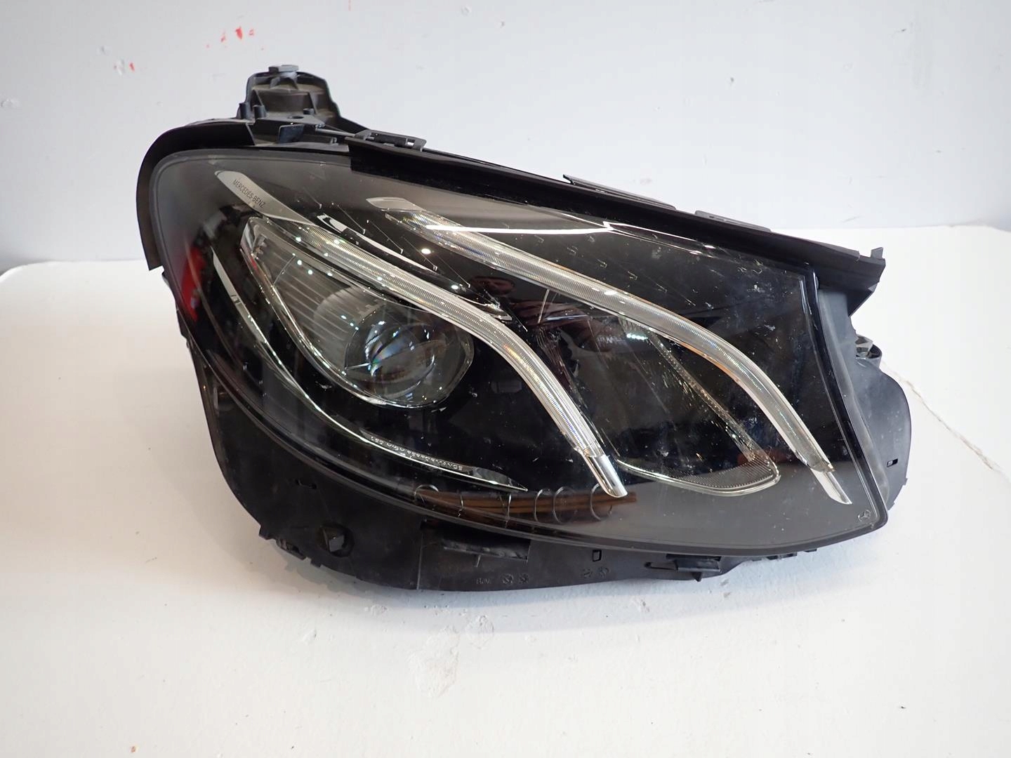 light front right MERCEDES E-KLASA W213 2016- FULL LED A2139064004