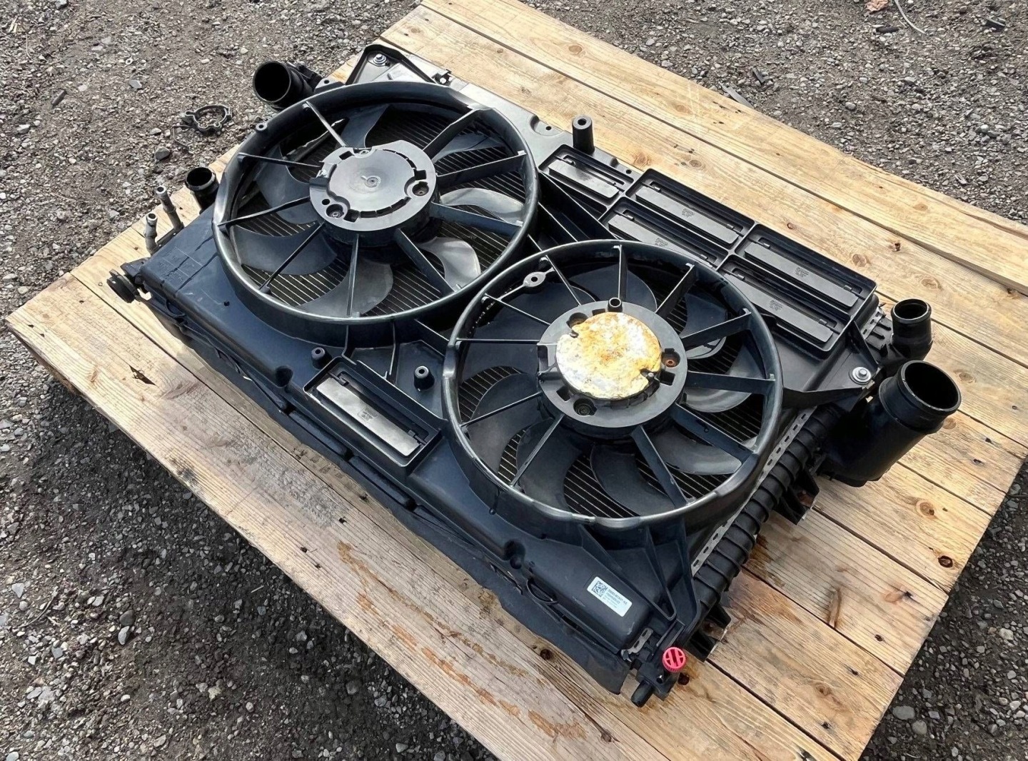 Kühler Intercooler Lüfter Ford Explorer 3.5 Ecoboost 2011-2019