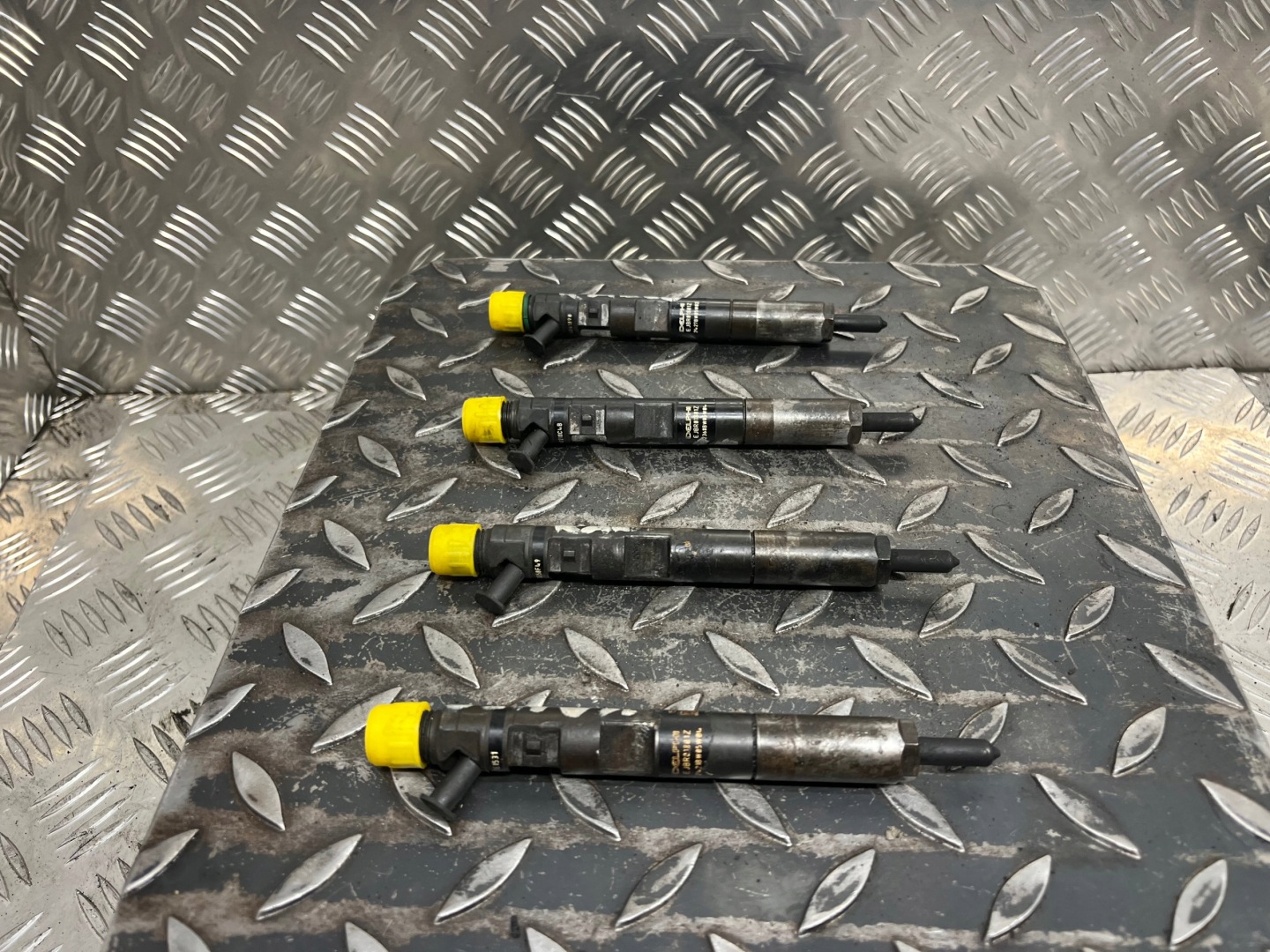Einspritzdüse Einspritzdüse KOMPLET RENAULT KANGOO 1 EJBR01801Z