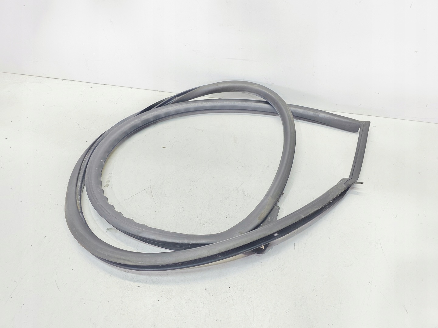 gasket door left front AUDI TT 8J 8J8831707