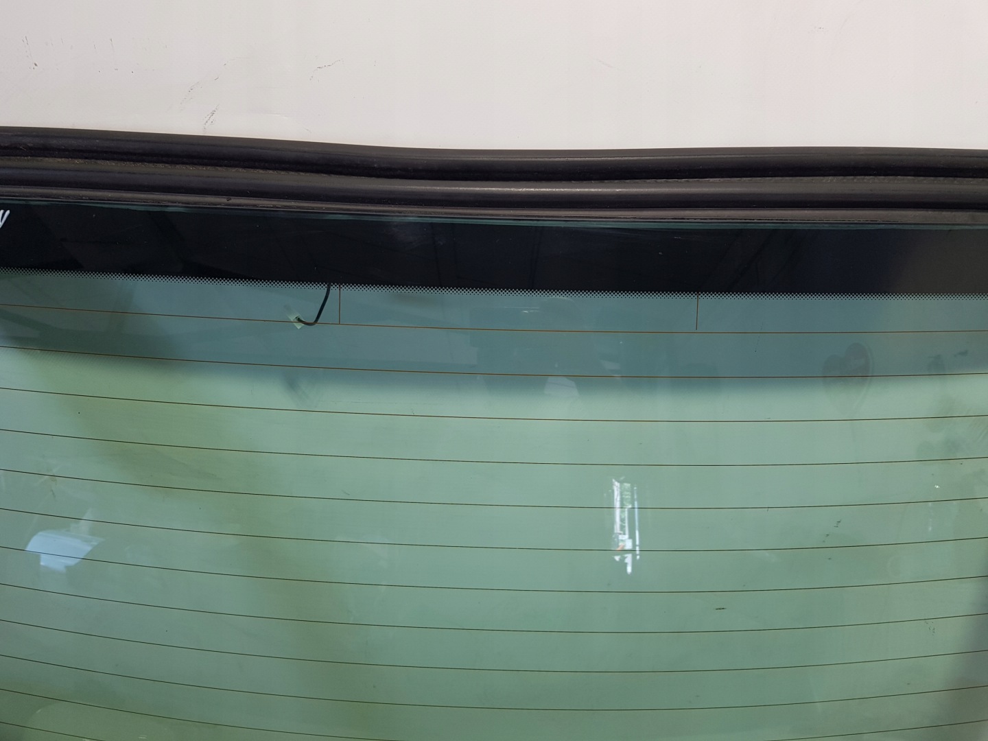 MERCEDES SL R230 W230 window rear rear part