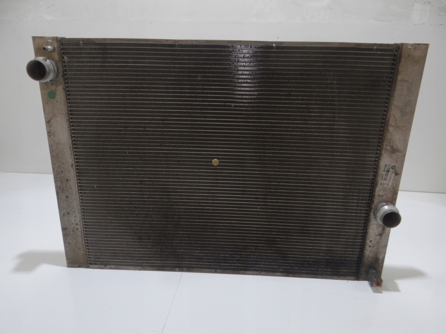 chladič vody BMW E60 E61 N52B30A 7534915