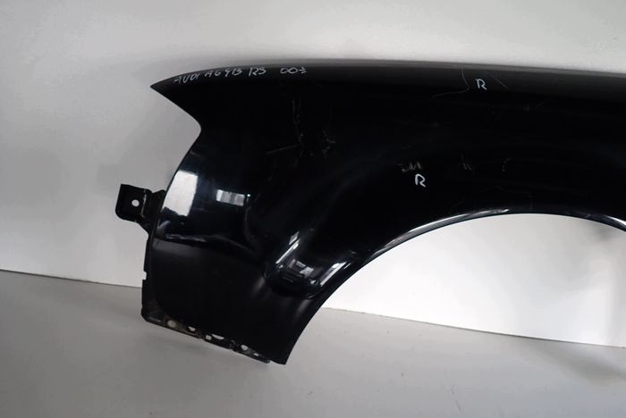 AUDI A6 C5 RS 00- fender left front front