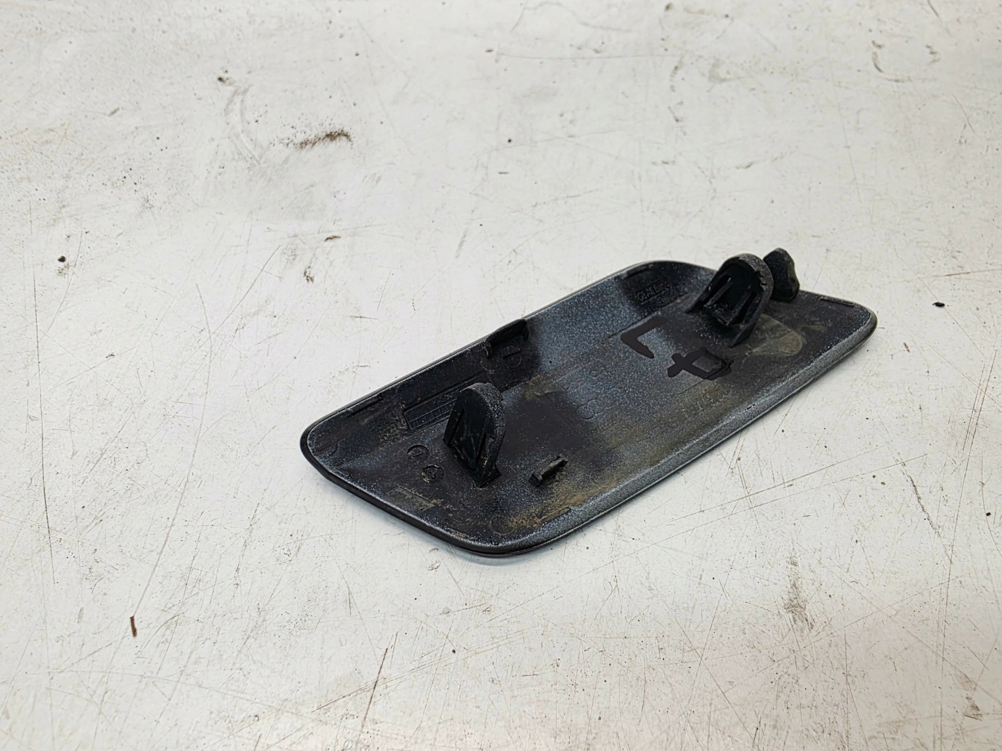 spoiler of the washer left left front AUDI A6 C8 4K0955275