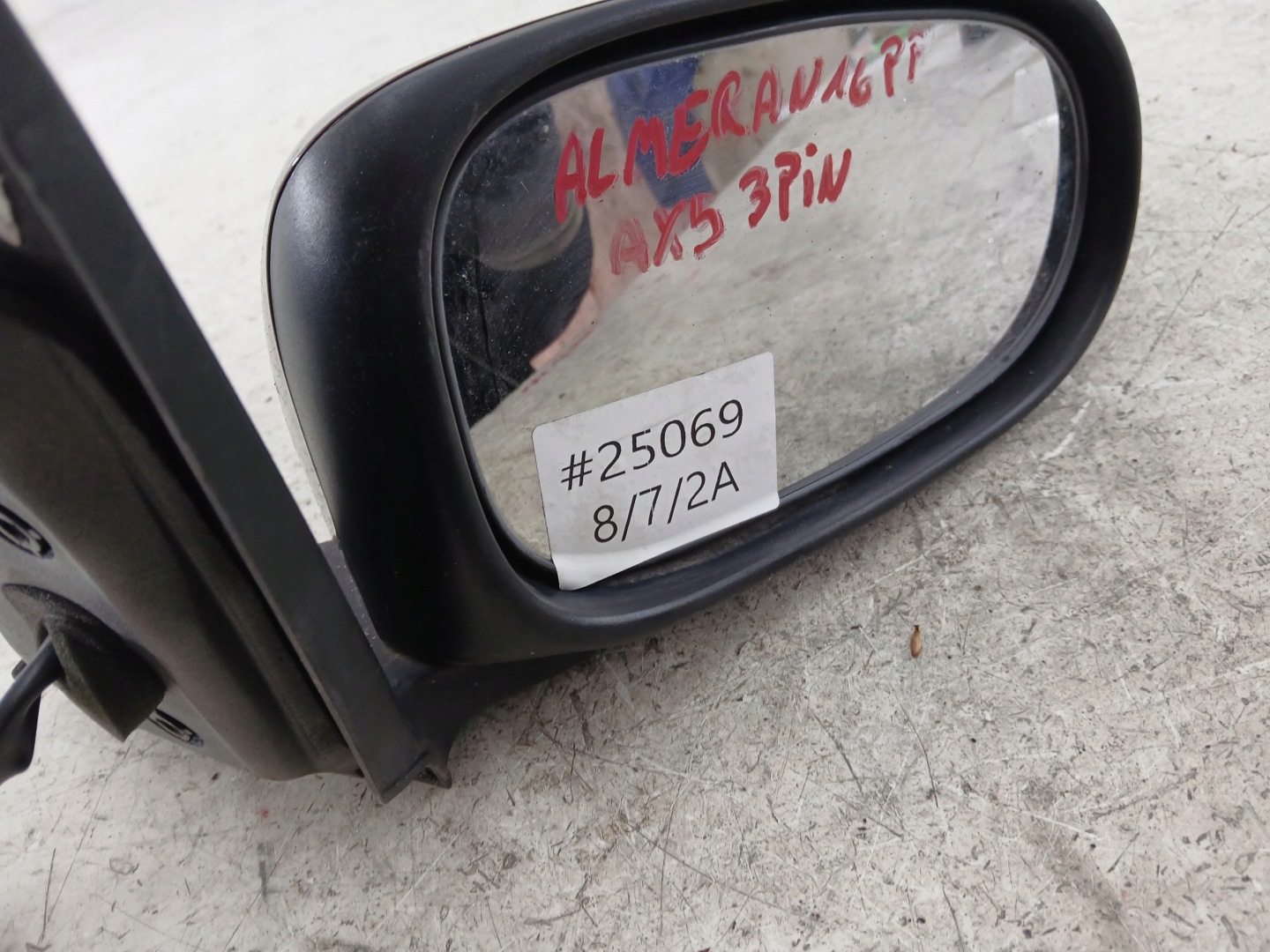 NISSAN ALMERA N16 mirror right AX5 3 PIN