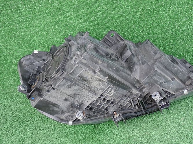 BMW F45 F46 2 reflektor left light left