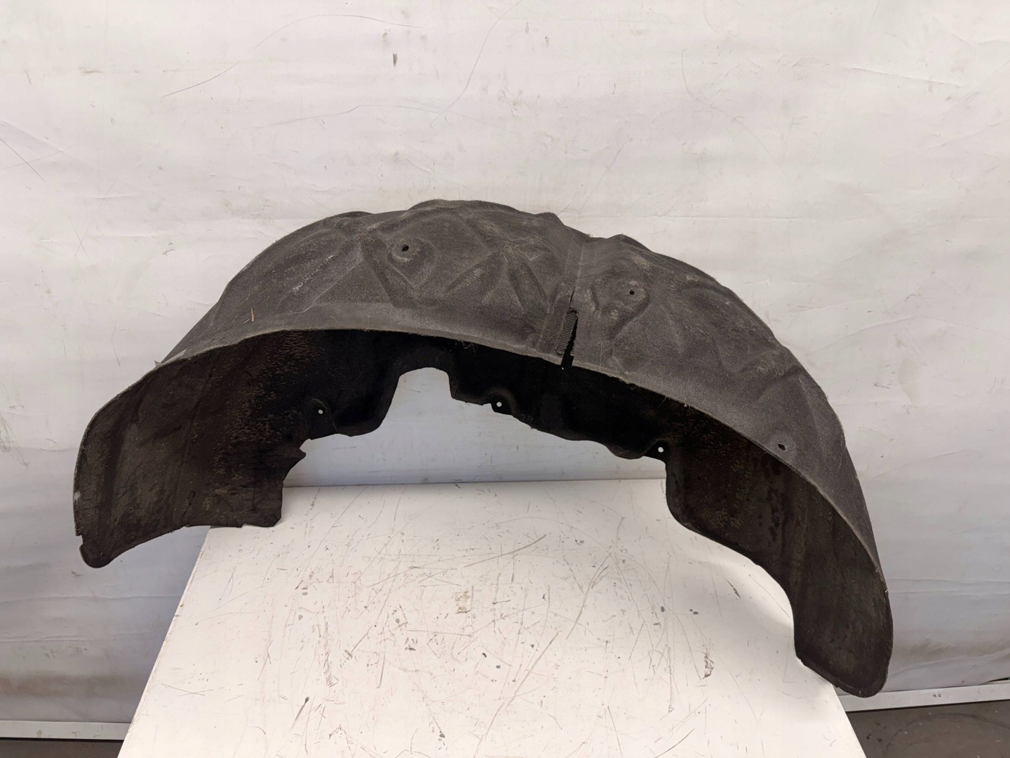 Cayenne II 7P5 mudguard left rear part left rear. 7P5810971C