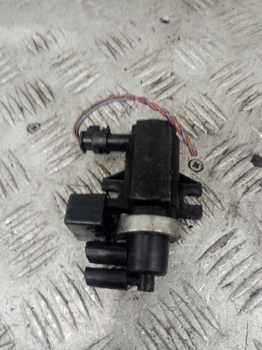 Électrovanne MERCEDES A KLASA W 169 A0051535528