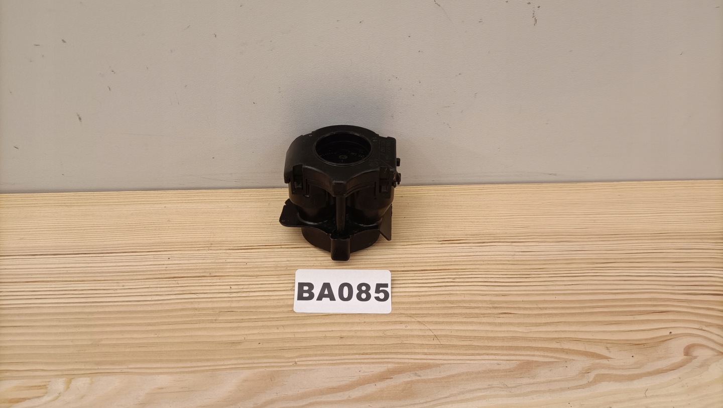 ODPOWIETRZNIK TESTATA CYLINDRA BMW E90 E91 E87 DIESEL 7799139 BA085