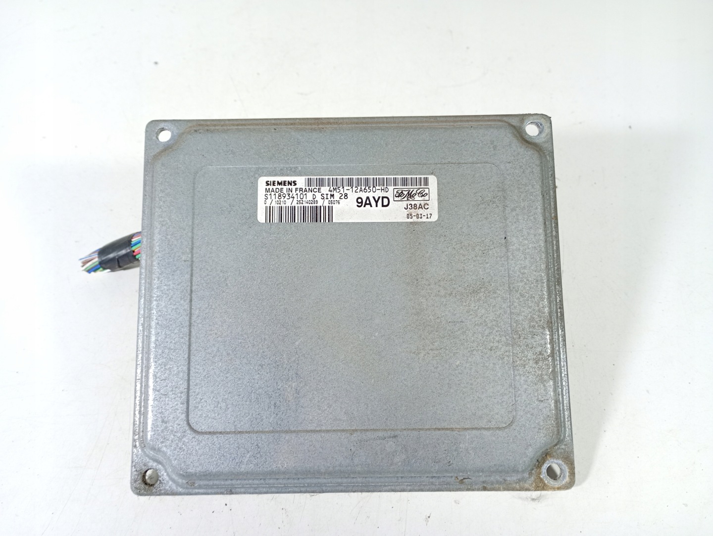 FORD FOCUS MK2 1.6 16V 04-11 computer control unit of the engine OE 4M5112A650HD