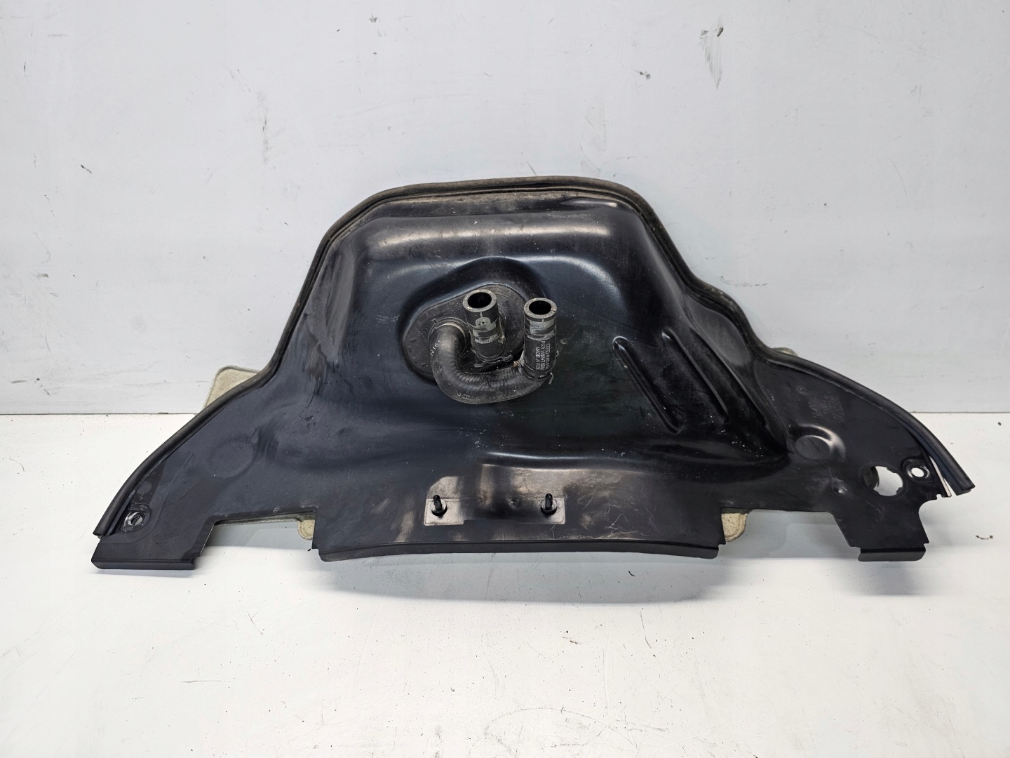 Blende Abdeckung wärmblech SCIANA AUDI A4 B9 A5 8W 8W0819523F