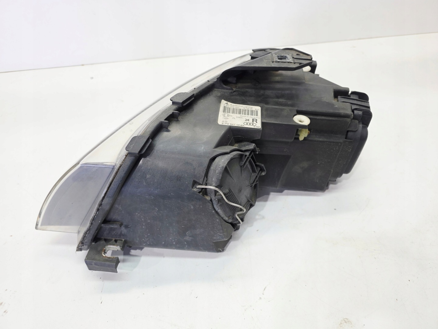 REFLEKTOR light right front EUROPA AUDI A3 8P DUZY grill 8P0941004K 84/25
