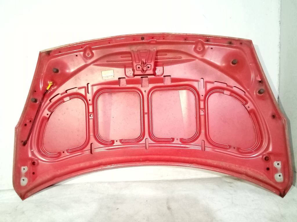 Hyundai i20 és motorháztető BH